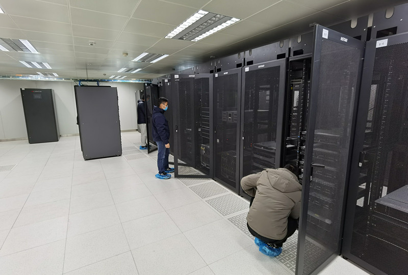 2月8日数据中心机房设备间-视频会议系统调试